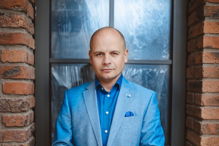 POLSKIE FIRMY MOGĄ ZAISTNIEĆ ZA OCEANEM