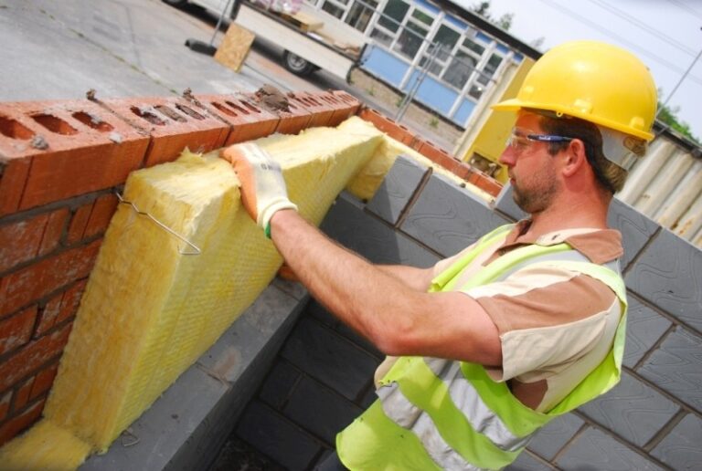 FASADA NIE TYLKO OD PARADY