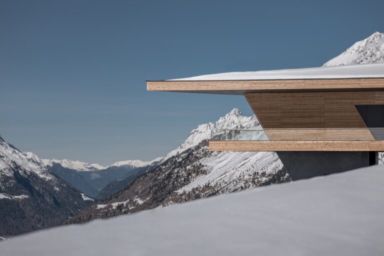 NOWOCZESNA ARCHITEKTURA ZIEM GÓRSKICH CZ.1
