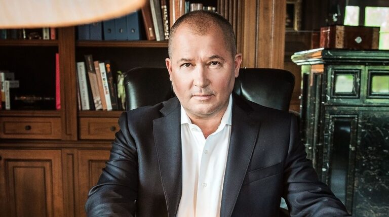 ANDRZEJ WIŚNIOWSKI – WIĘCEJ NIŻ BIZNES