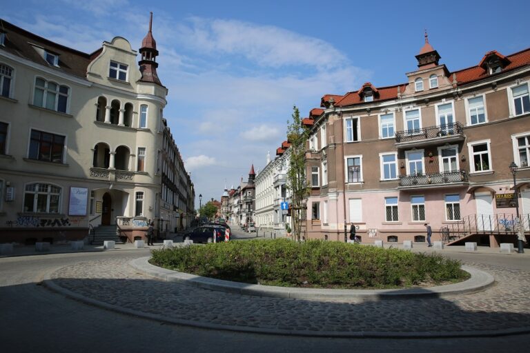 CZTERY PROJEKTY W SZEŚĆ LAT