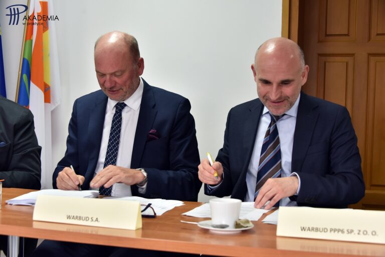PIERWSZY KONTRAKT TERMOMODERNIZACYJNY W FORMULE PPP