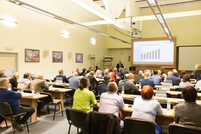 FAKRO ORGANIZATOREM OGÓLNOPOLSKIEJ KONFERENCJI DYREKTORÓW SZKÓŁ ZAWODOWYCH