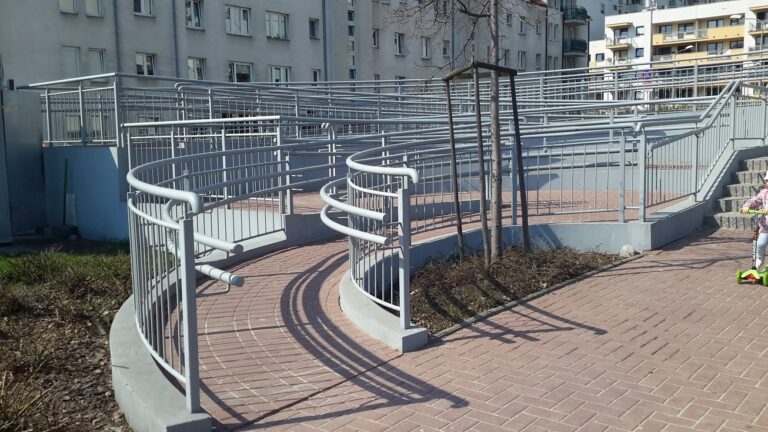 MIASTA DOSTĘPNE
