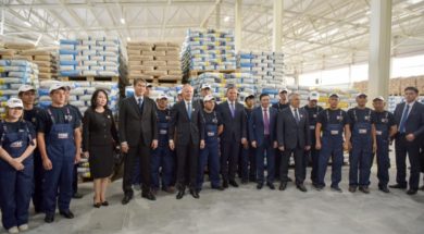 2017-09-08 Prezydent Andrzej Duda w najnowocześniejszej fabryce Selena Insulations w Kazachstanie