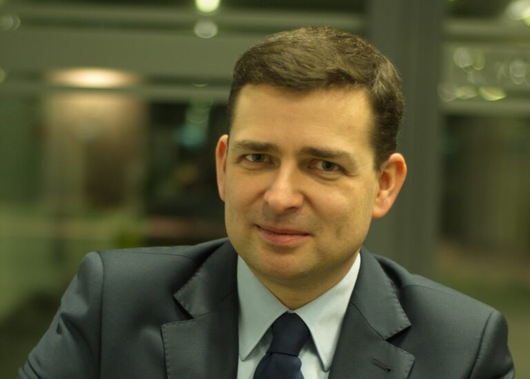 JAN STYLIŃSKI – NIEOCZYWISTY TREND WZROSTOWY