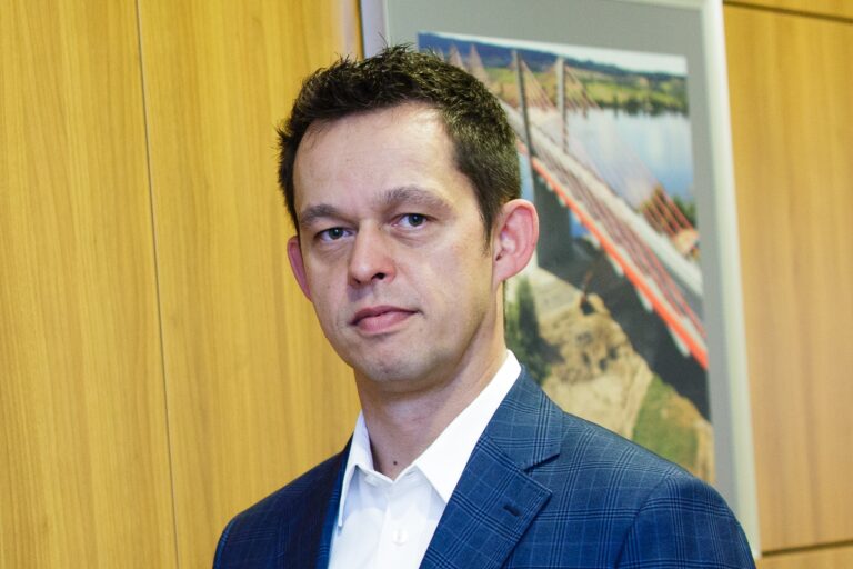 MACIEJ OLEK – KOLEJ NA KOLEJ!