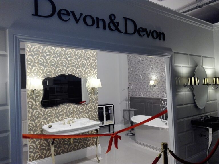 DEVON&DEVON W GRESTONIE