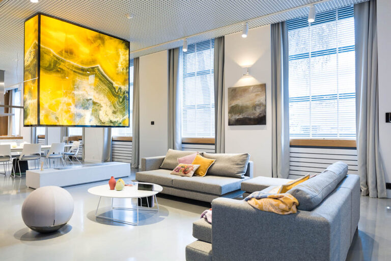 CENTRALNE ZARZĄDZANIE TEMPERATURĄ I JAKOŚCIĄ POWIETRZA W INTELIGENTNYM DOMU ABB