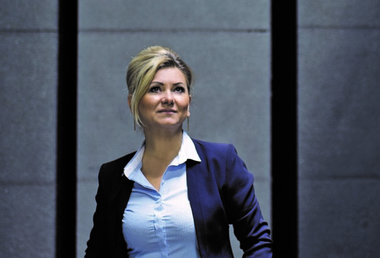ANNA ŚPIEWAK – BIZNES Z KLASĄ