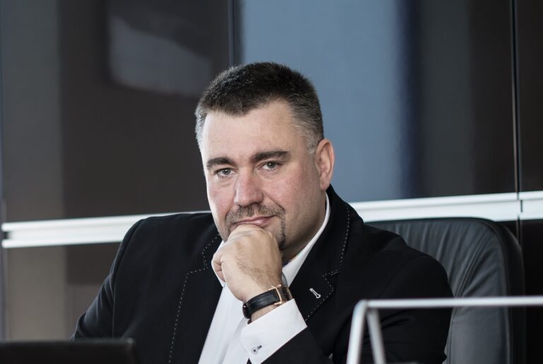 RAFAŁ MICHALSKI – FUZJA WARTOŚCI