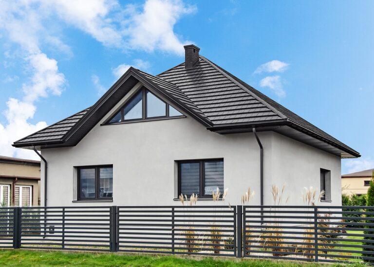 TYSENIA – KWINTESENCJA ELEGANCJI