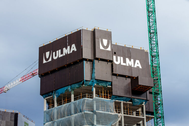 ULMA CHRONI PRZED UPADKAMI