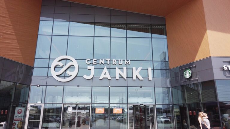 NOWE CENTRUM JANKI