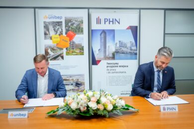KUSOCIŃSKIEGO – Podpisanie umowy 01