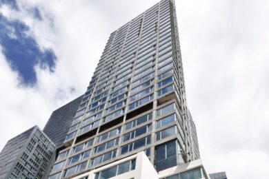 apartamentowiec 611 West 56th Street w systemach ALUPROF