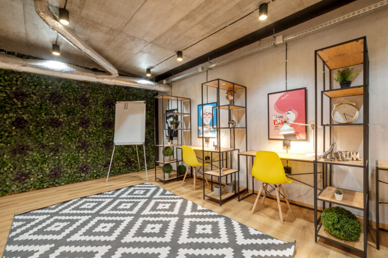 DAJ SIĘ POZNAĆ. MŁODZI W BRANŻY