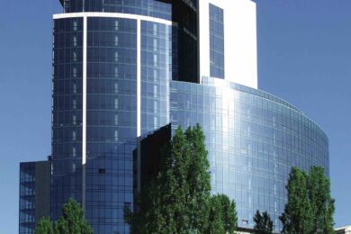 Hotel Hilton w Kijowie. Aluprof, jako europejski lider branży, współpracuje także z innymi sieciami hoteli np. MOXY by Marriott czy IBIS-NET
