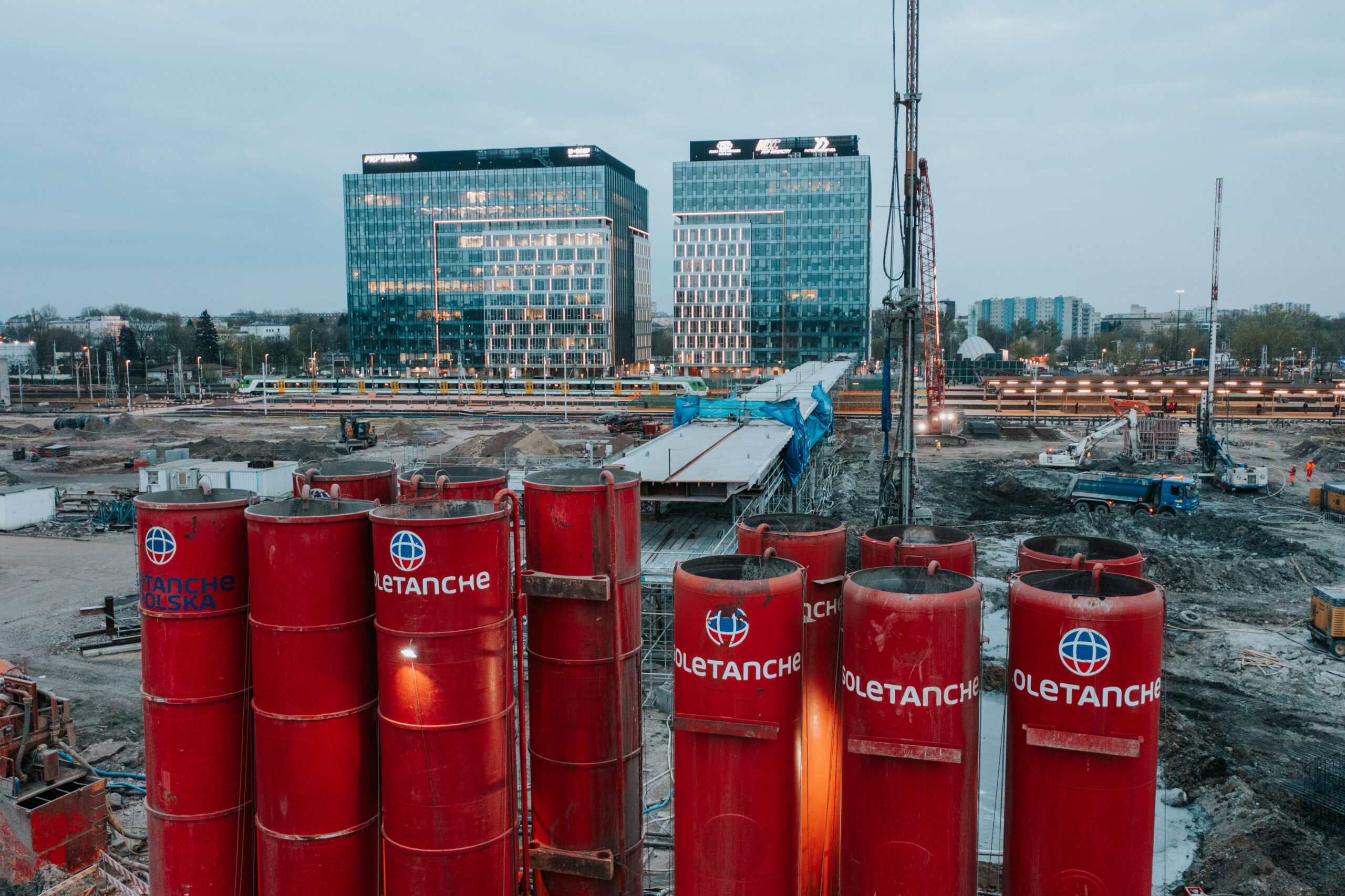 Przebudowa stacji Warszawa Zachodnia – Soletanche podsumowuje 7 miesięcy pracy