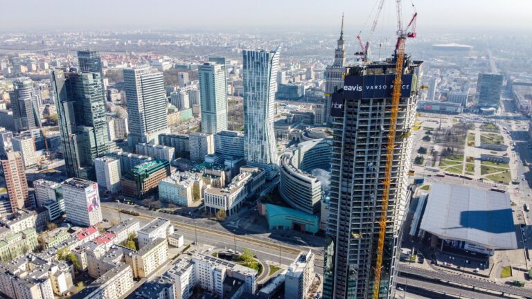 VARSO TOWER – KONTRAKT ŻYCIA