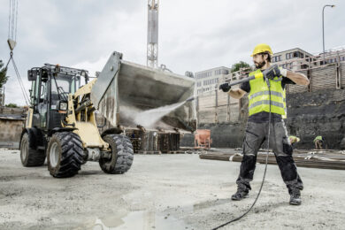HD_8_18_4_M_cage_construction_app_17_CI15_300 dpi (jpg)