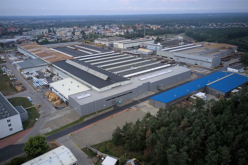 Ruukki otwiera nową linię do produkcji płyt warstwowych z rdzeniem z wełny mineralnej w Obornikach, w Polsce
