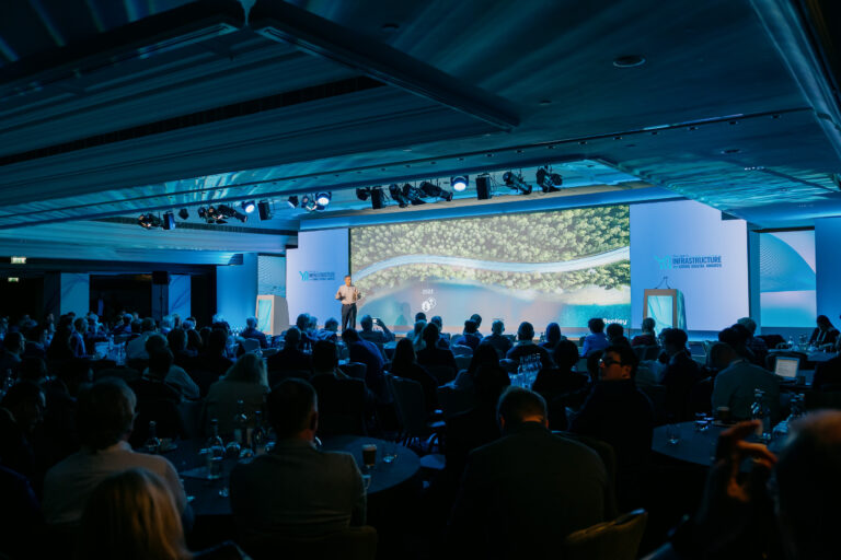 WŚRÓD LIDERÓW CYFRYZACJI