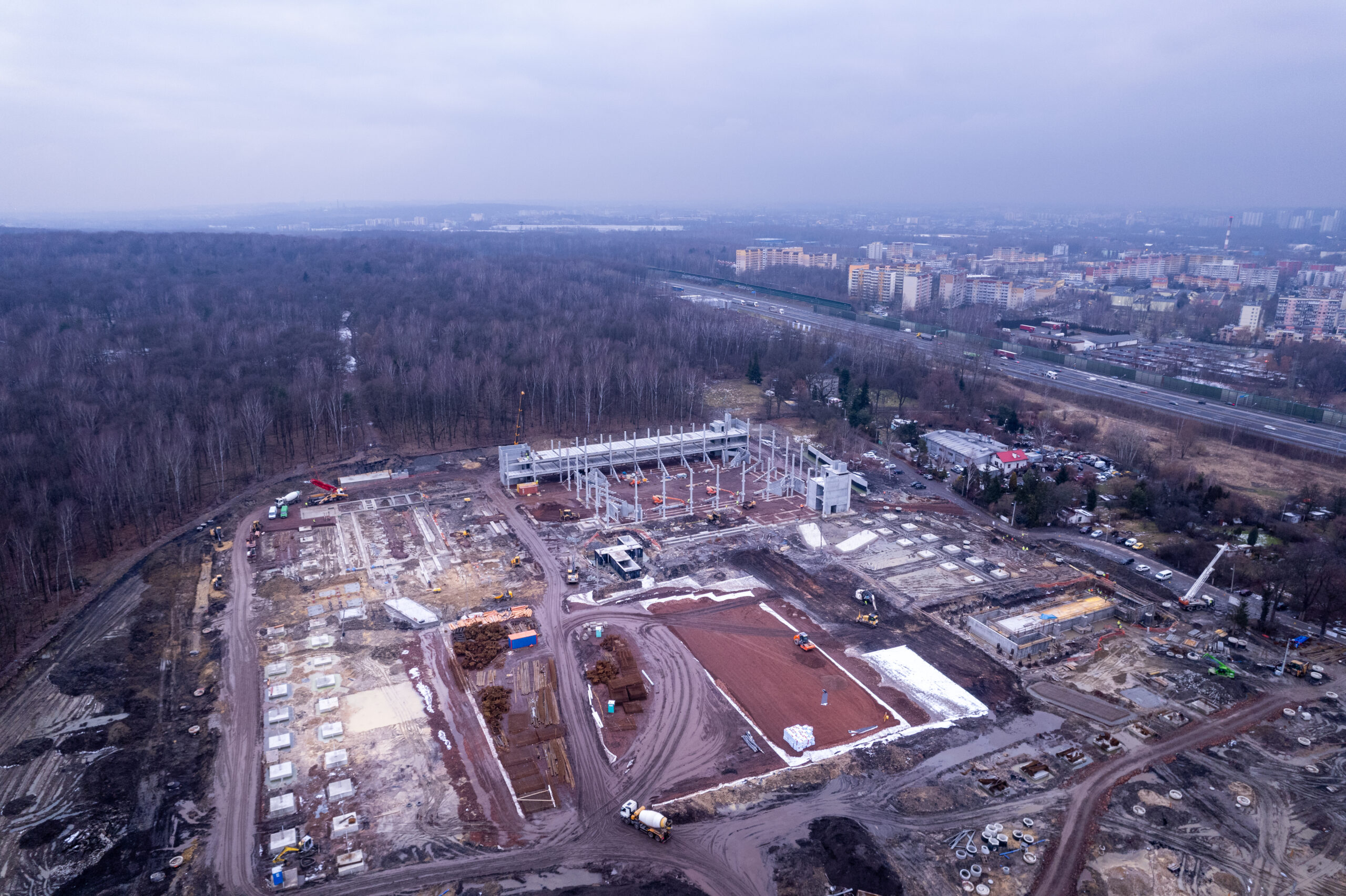 Nowy stadion w Katowicach zaczyna nabierać kształtów