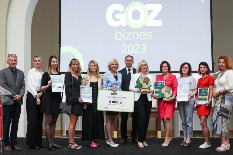 FAKRO zwycięzcą w konkursie GOZ Biznes – Lider Małopolski 2023