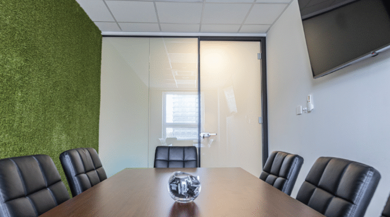 REVERSE, CZYLI „NA ODWRÓT”