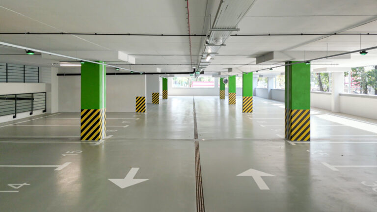 Pomieści 195 aut. Parking przy Krakowskim Centrum Muzyki gotowy!