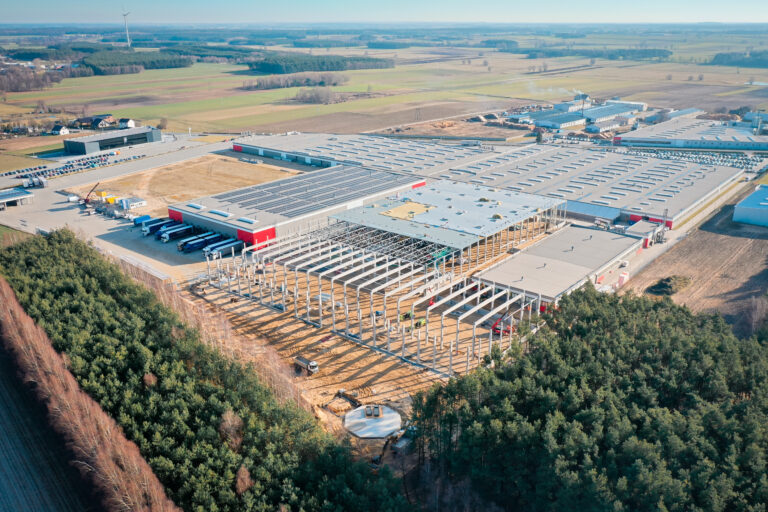 Harden Construction realizuje swój pierwszy projekt dla producenta mebli WERSAL