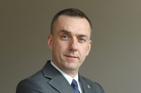 Rektor_Andrzej_Szarata1