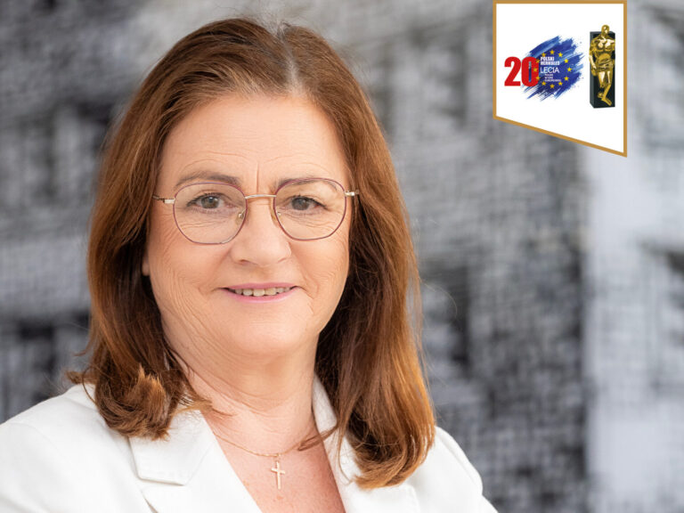 prof. dr hab. inż. MARIA KASZYŃSKA