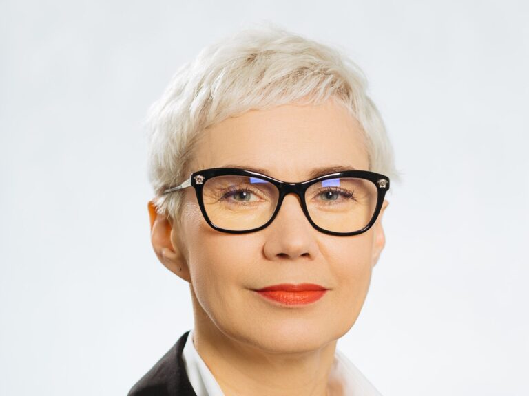 KOBIETY W BUDOWNICTWIE – WYRÓWNANIE SZANS
