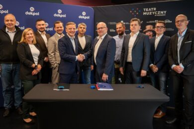 Podpisanie umowy_Nowy Teatr Muzyczny w Poznaniu (3)