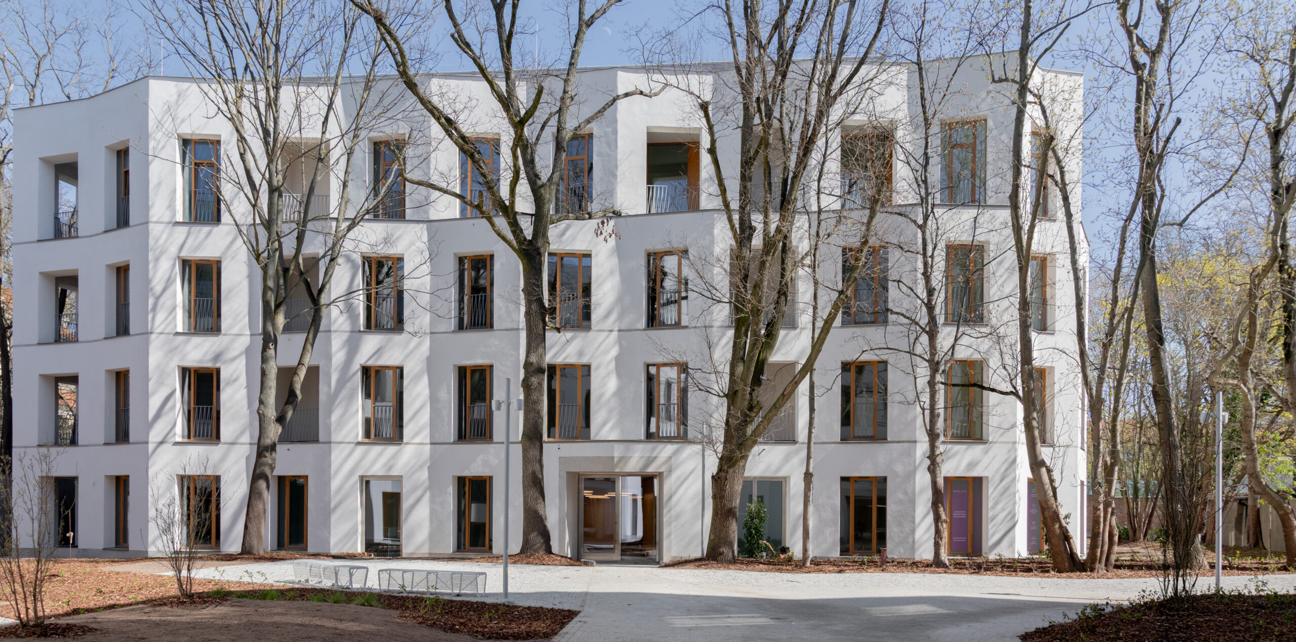 JEMS: Solna 6. Nowy zespół mieszkaniowy w cieniu klasztoru