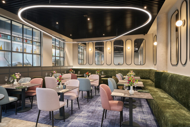 Biurowiec Wratislavia Tower przebudowany na czterogwiazdkowy Focus Hotel Premium Wrocław