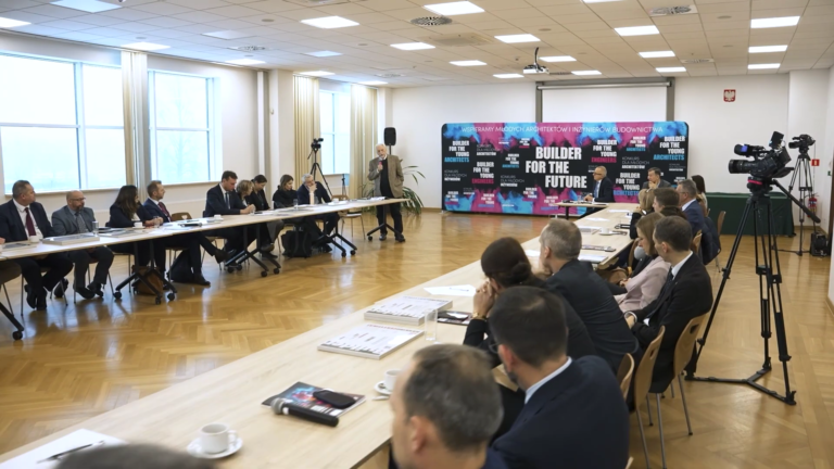 BUILDER RANKING EDUCATION FOR THE FUTURE TOP 2025: ZNAMY NAJLEPSZE WYDZIAŁY BUDOWNICTWA!